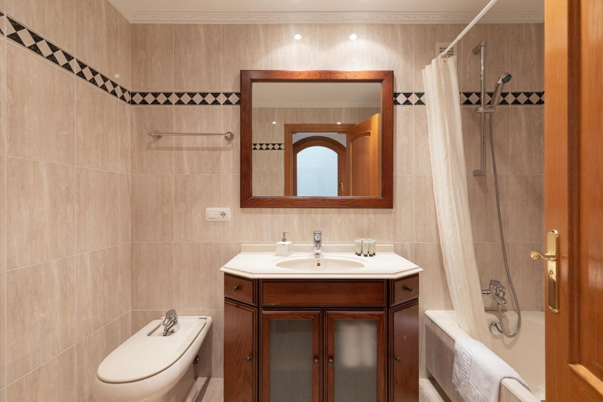 Santuiturri - Baskeyrentals Zarautz Buitenkant foto